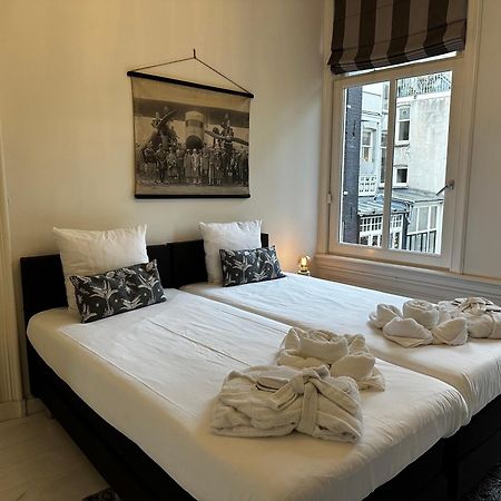 Nine-T-Teen Bed And Boutique Amsterdam Exterior photo